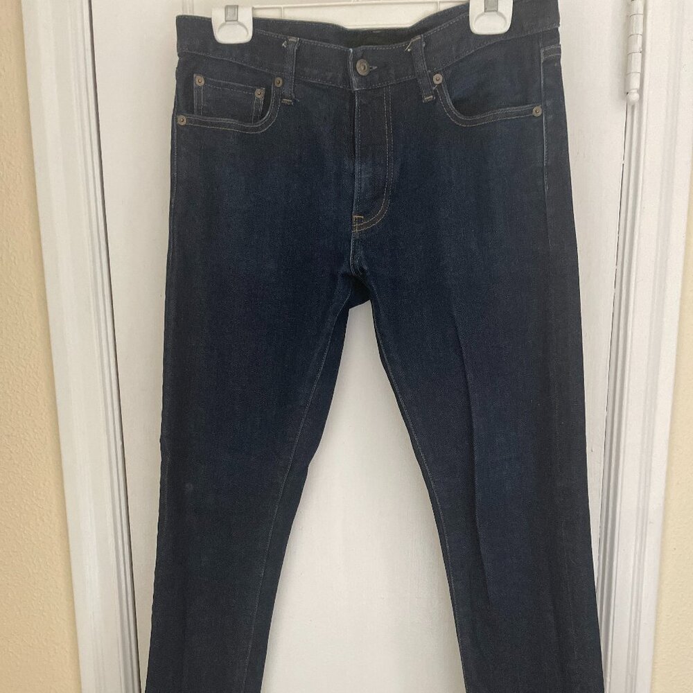 Uniclo Classic Blue Jeans 31x34